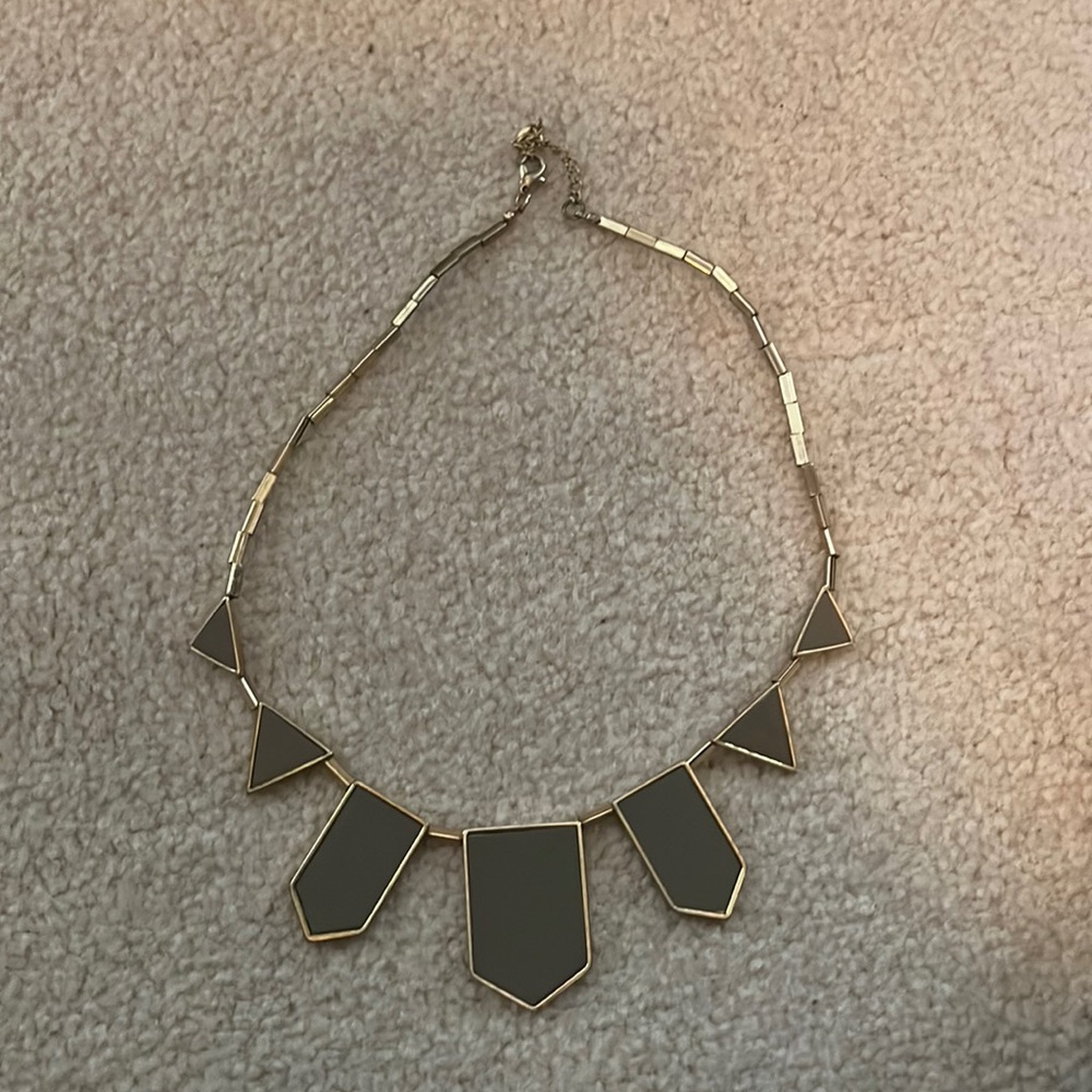 House of Harlow gold and tan necklace